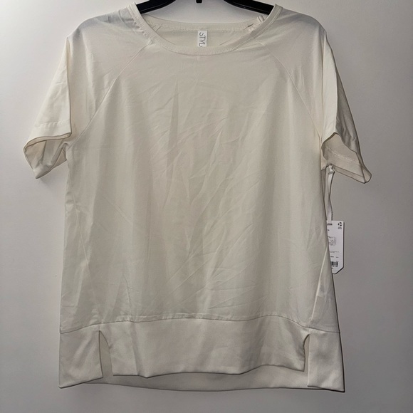 STYLUS Tops - STYLUS Cream Boxy Short Sleeve T-Shirt